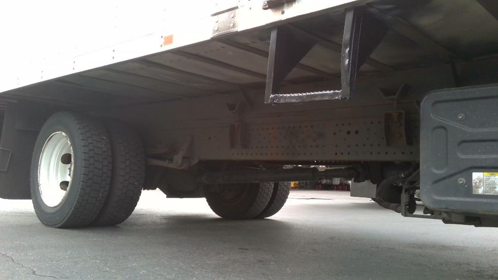 Refrigerated Truck-Light and Medium Duty Trucks-Isuzu-2016-NRR-Kent-WA-153,480\n\t\tmiles-$ 42,250 - Image 14