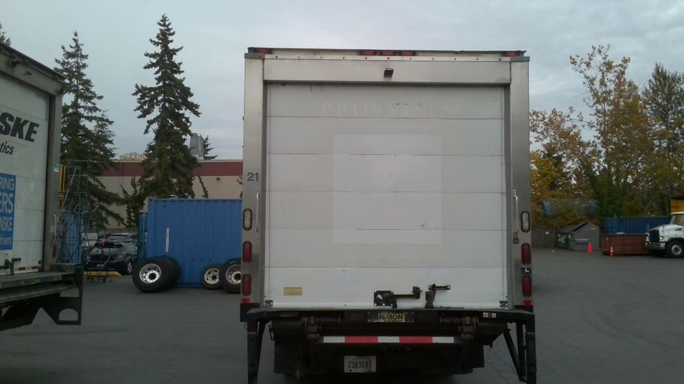 Refrigerated Truck-Light and Medium Duty Trucks-Isuzu-2016-NRR-Kent-WA-153,480\n\t\tmiles-$ 42,250 - Image 7