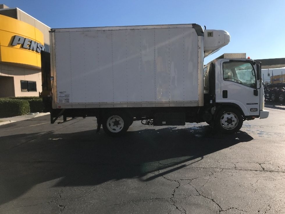 Refrigerated Truck-Light and Medium Duty Trucks-Isuzu-2017-NPRXD-La Mirada-CA-76,688\n\t\tmiles-$ 48,500 - Image 16
