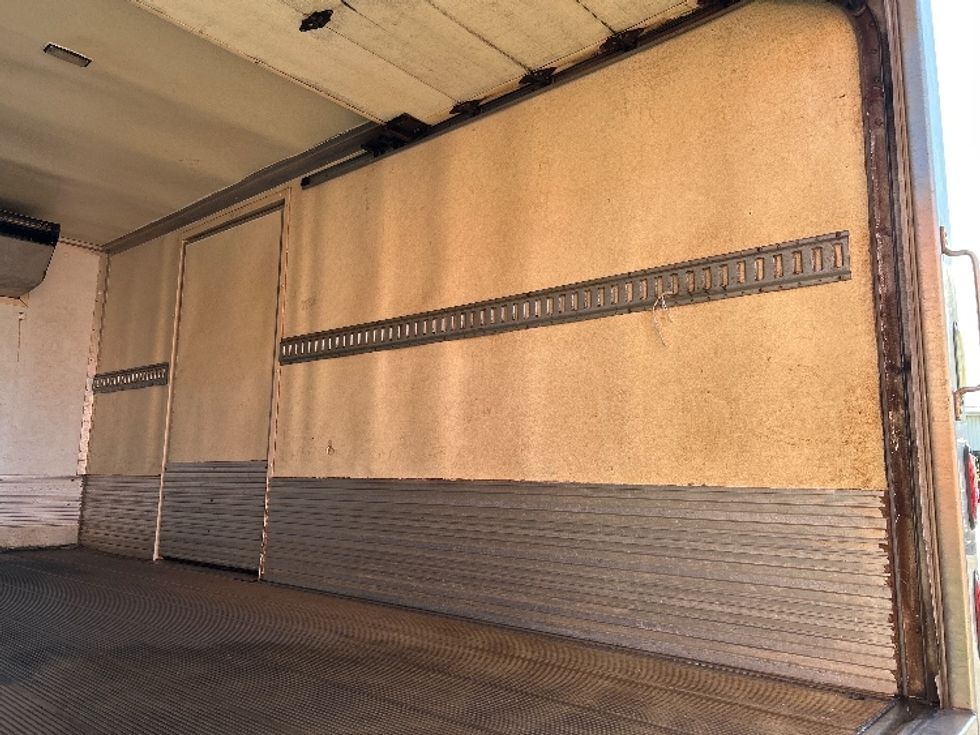 Refrigerated Truck-Light and Medium Duty Trucks-Isuzu-2017-NPRXD-Torrance-CA-153,550\n\t\tmiles-$ 42,000 - Image 12