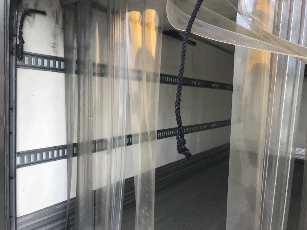 Refrigerated Truck-Light and Medium Duty Trucks-Isuzu-2017-NQR-La Mirada-CA-120,504\n\t\tmiles-$ 46,750 - Image 11