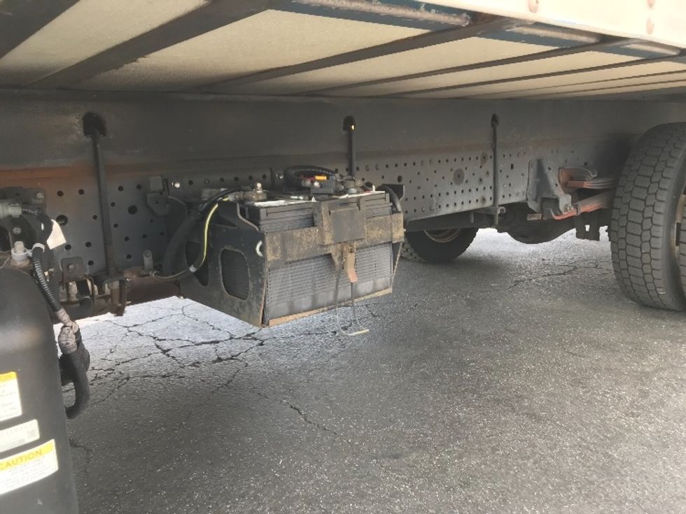 Refrigerated Truck-Light and Medium Duty Trucks-Isuzu-2017-NQR-La Mirada-CA-120,504\n\t\tmiles-$ 46,750 - Image 6