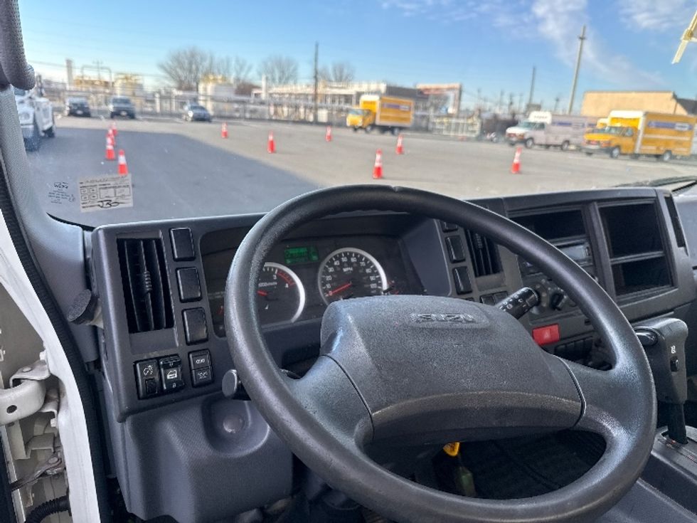 Refrigerated Truck-Light and Medium Duty Trucks-Isuzu-2017-NQR-Philadelphia-PA-169,763\n\t\tmiles-$ 26,000 - Image 16