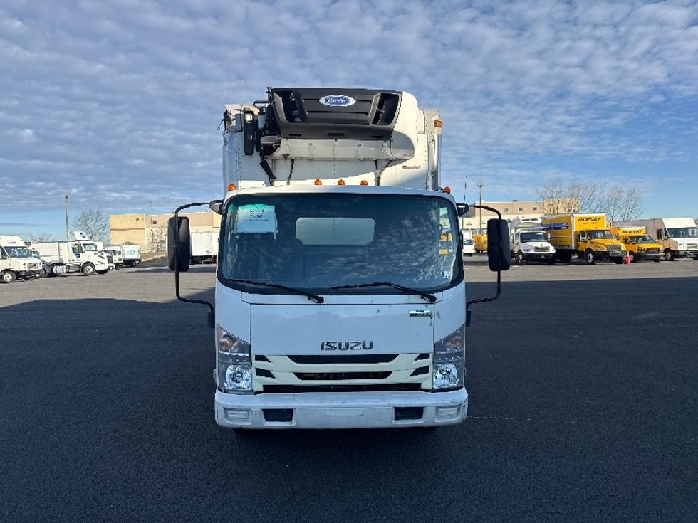 Refrigerated Truck-Light and Medium Duty Trucks-Isuzu-2017-NQR-Philadelphia-PA-169,763\n\t\tmiles-$ 26,000 - Image 2