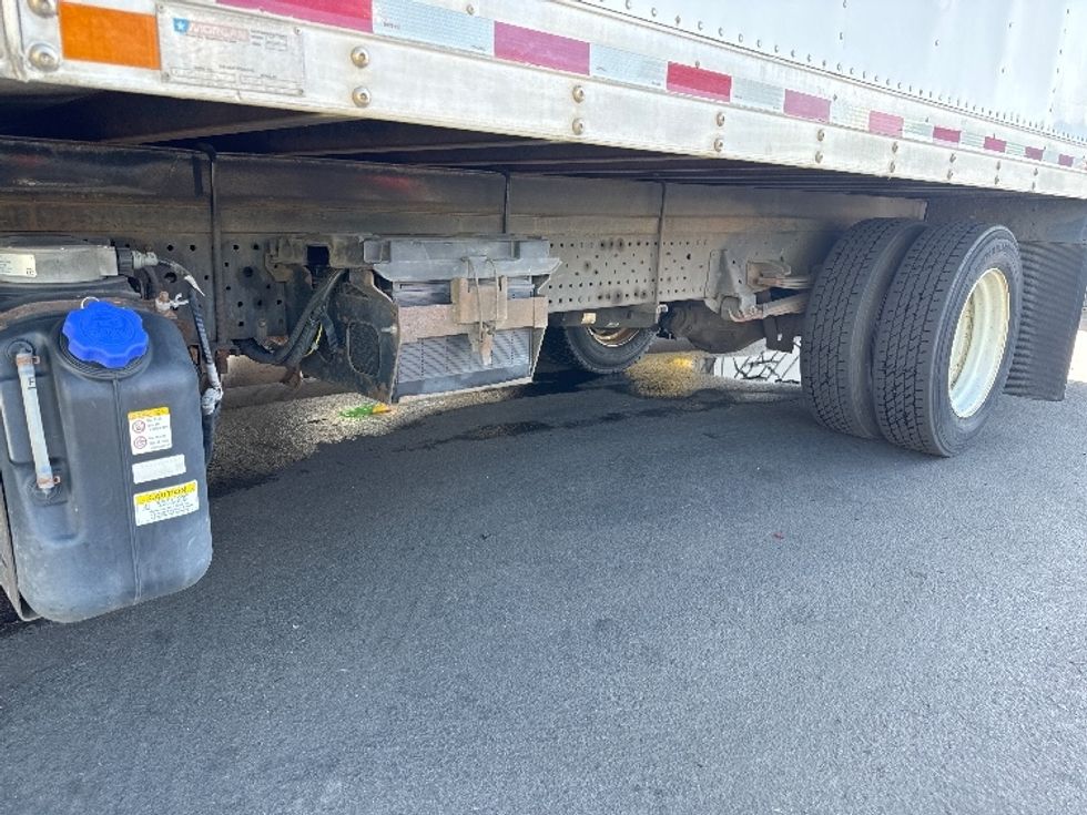 Refrigerated Truck-Light and Medium Duty Trucks-Isuzu-2017-NQR-Torrance-CA-57,767\n\t\tmiles-$ 49,750 - Image 5