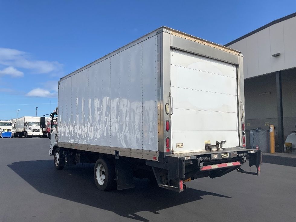 Refrigerated Truck-Light and Medium Duty Trucks-Isuzu-2017-NQR-Torrance-CA-73,581\n\t\tmiles-$ 49,750 - Image 6