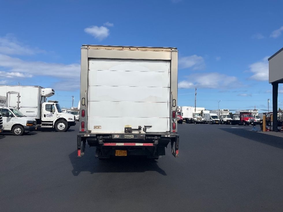 Refrigerated Truck-Light and Medium Duty Trucks-Isuzu-2017-NQR-Torrance-CA-73,581\n\t\tmiles-$ 49,750 - Image 7