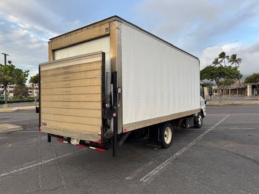 Refrigerated Truck-Light and Medium Duty Trucks-Isuzu-2017-NQR-Torrance-CA-73,865\n\t\tmiles-$ 48,500 - Image 12