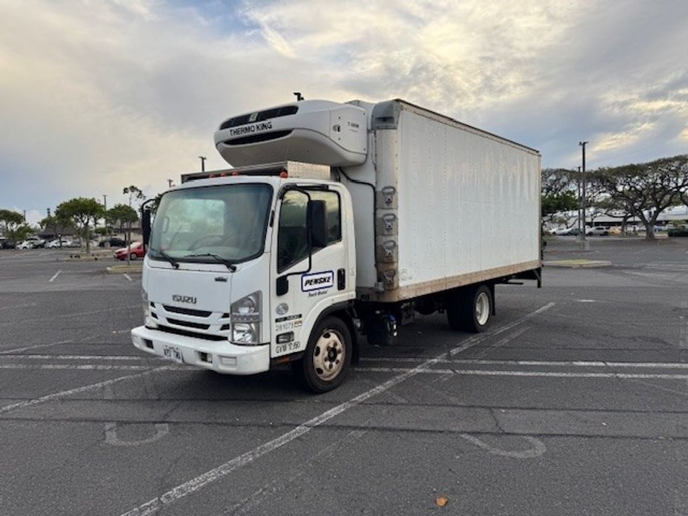 Refrigerated Truck-Light and Medium Duty Trucks-Isuzu-2017-NQR-Torrance-CA-73,865\n\t\tmiles-$ 48,500 - Image 3