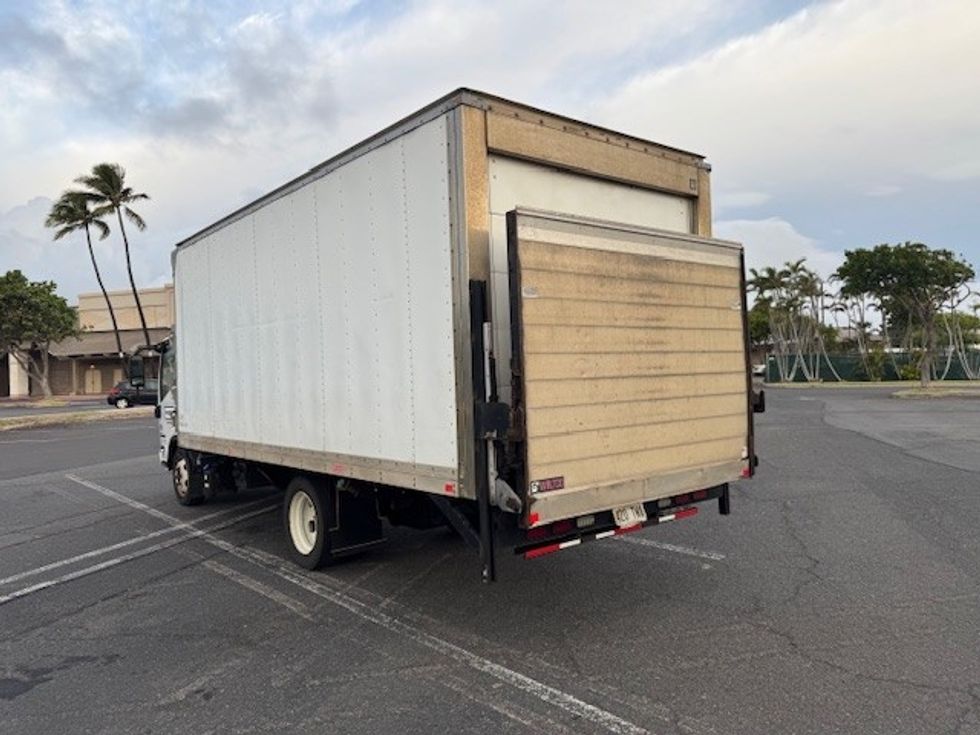 Refrigerated Truck-Light and Medium Duty Trucks-Isuzu-2017-NQR-Torrance-CA-73,865\n\t\tmiles-$ 48,500 - Image 6