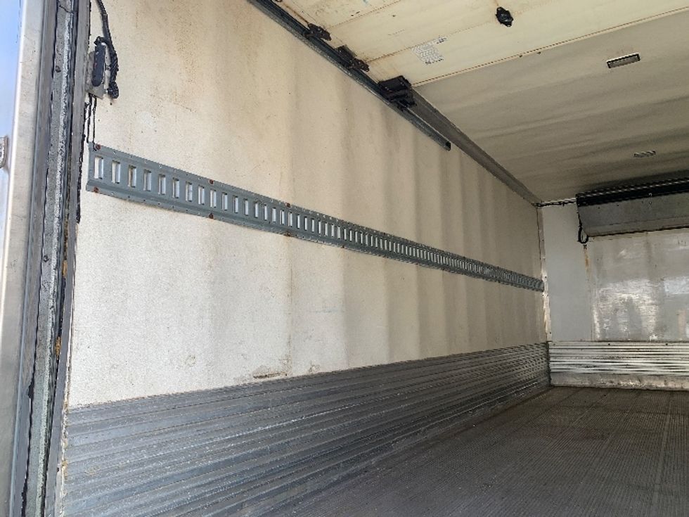 Refrigerated Truck-Light and Medium Duty Trucks-Isuzu-2017-NQR-Torrance-CA-82,199\n\t\tmiles-$ 46,500 - Image 10