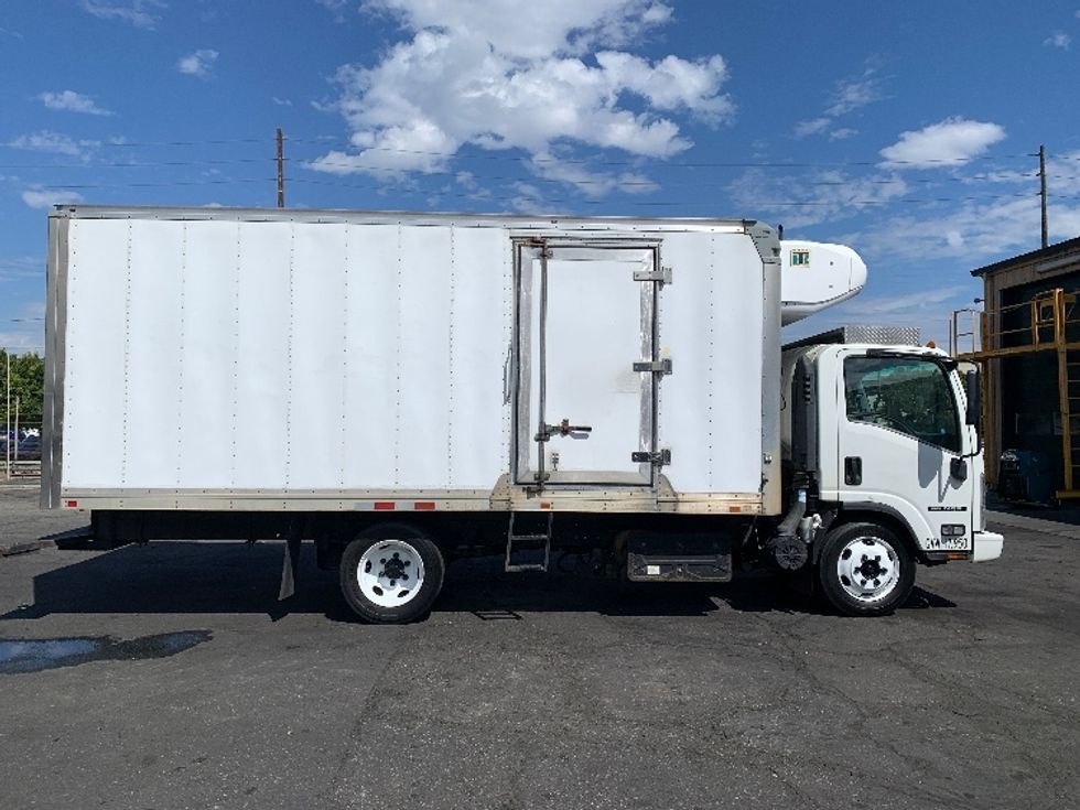 Refrigerated Truck-Light and Medium Duty Trucks-Isuzu-2017-NQR-Torrance-CA-82,199\n\t\tmiles-$ 46,500 - Image 15