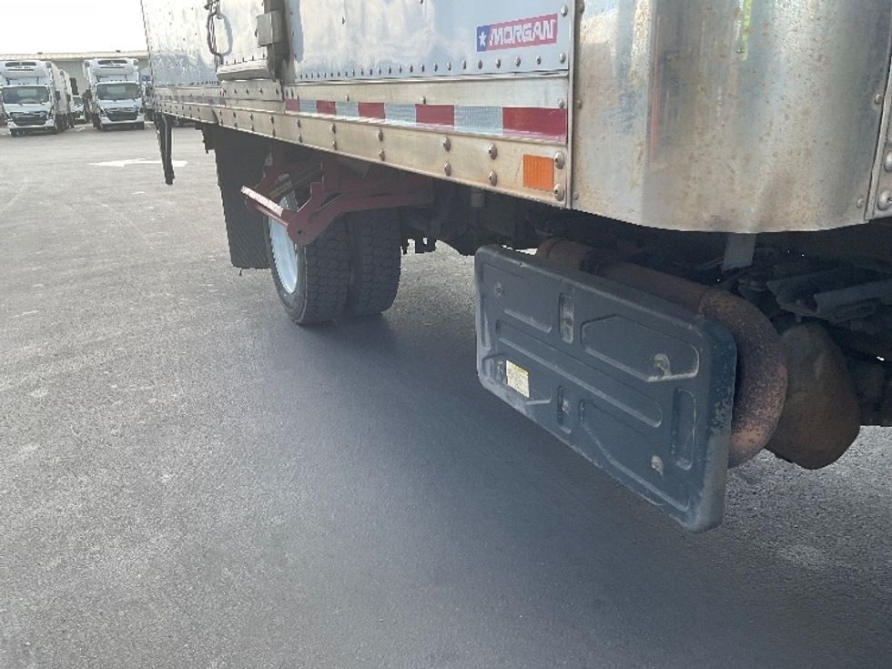 Refrigerated Truck-Light and Medium Duty Trucks-Isuzu-2017-NQR-Torrance-CA-99,954\n\t\tmiles-$ 49,250 - Image 13