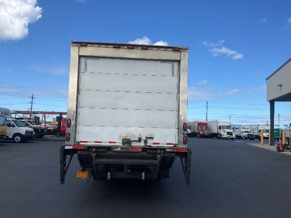 Refrigerated Truck-Light and Medium Duty Trucks-Isuzu-2017-NQR-Torrance-CA-99,954\n\t\tmiles-$ 49,250 - Image 7