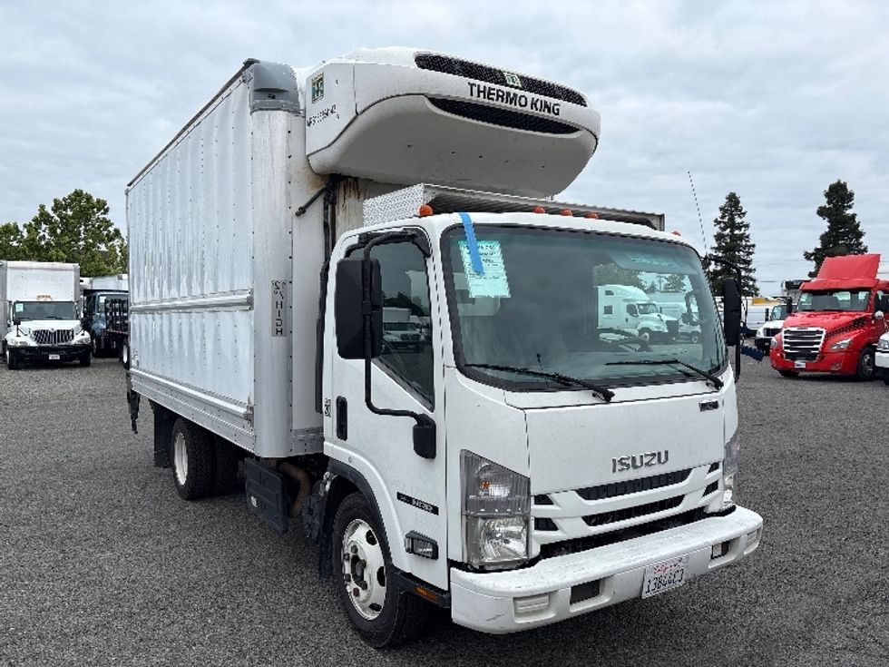 Refrigerated Truck-Light and Medium Duty Trucks-Isuzu-2017-NRR-West Sacramento-CA-211,877\n\t\tmiles-$ 41,500 - Image 1