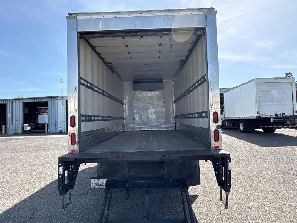 Refrigerated Truck-Light and Medium Duty Trucks-Isuzu-2017-NRR-West Sacramento-CA-211,877\n\t\tmiles-$ 41,500 - Image 12