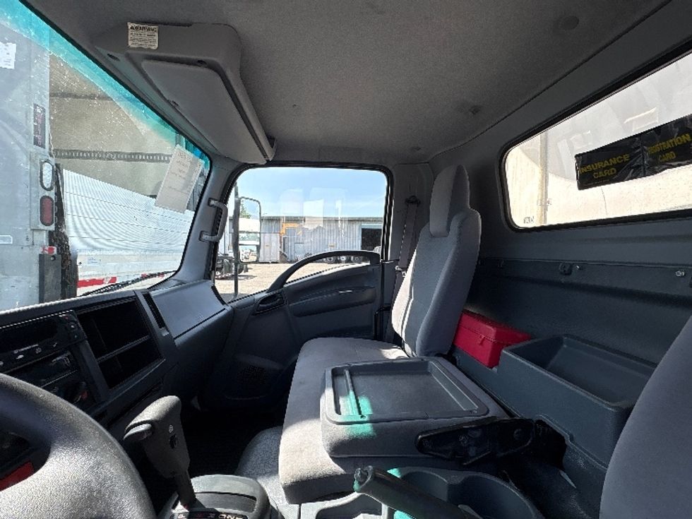 Refrigerated Truck-Light and Medium Duty Trucks-Isuzu-2017-NRR-West Sacramento-CA-211,877\n\t\tmiles-$ 41,500 - Image 17