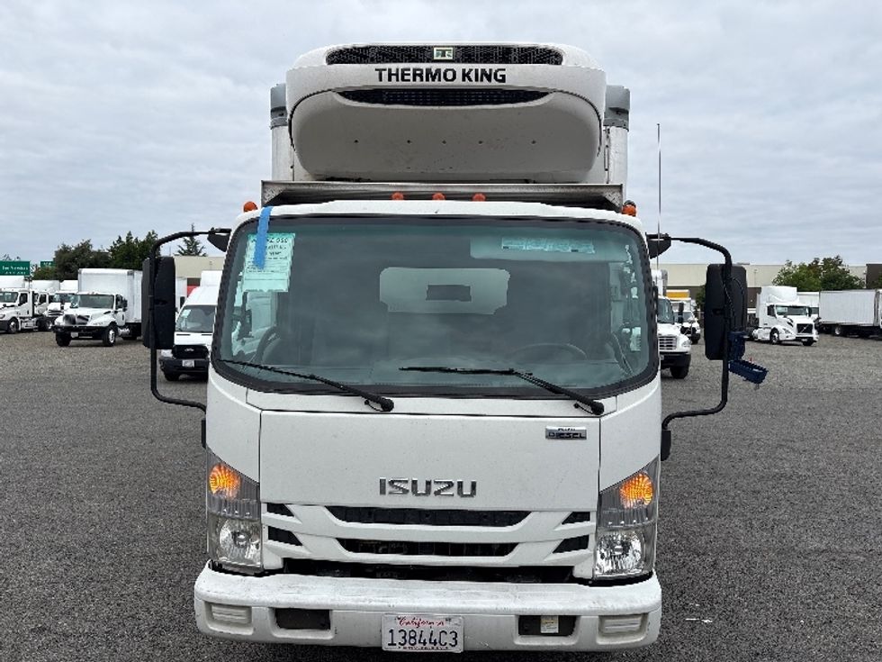 Refrigerated Truck-Light and Medium Duty Trucks-Isuzu-2017-NRR-West Sacramento-CA-211,877\n\t\tmiles-$ 41,500 - Image 2