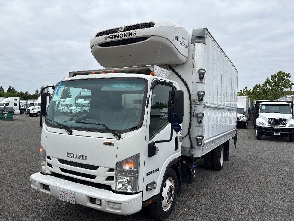 Refrigerated Truck-Light and Medium Duty Trucks-Isuzu-2017-NRR-West Sacramento-CA-211,877\n\t\tmiles-$ 41,500 - Image 3