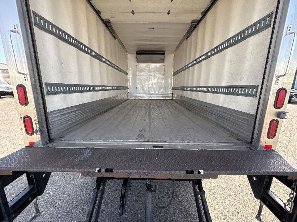 Refrigerated Truck-Light and Medium Duty Trucks-Isuzu-2017-NRR-West Sacramento-CA-211,877\n\t\tmiles-$ 41,500 - Image 6