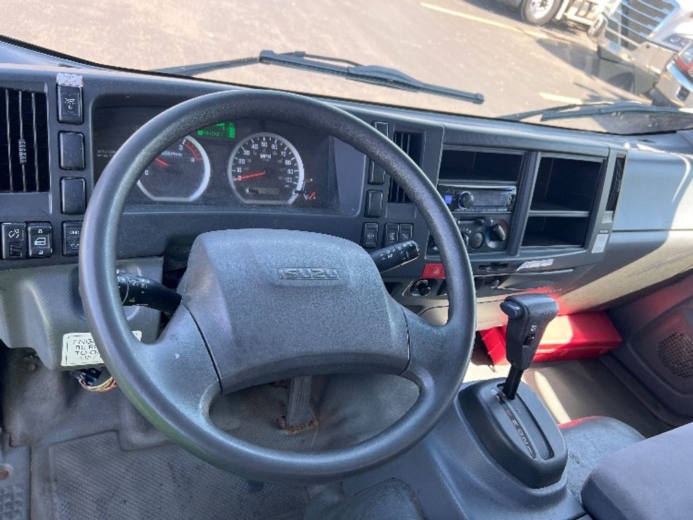 Refrigerated Truck-Light and Medium Duty Trucks-Isuzu-2017-NRR-Westfield-MA-110,236\n\t\tmiles-$ 42,500 - Image 17