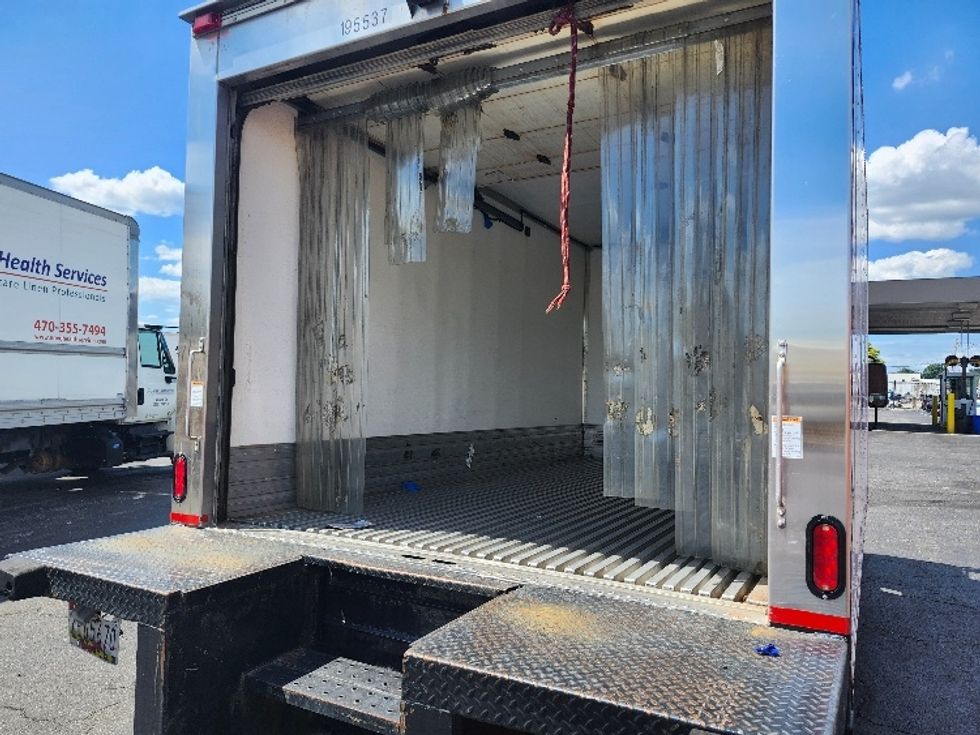 Refrigerated Truck-Light and Medium Duty Trucks-Isuzu-2018-NPRXD-Baltimore-MD-257,224\n\t\tmiles-$ 21,500 - Image 11
