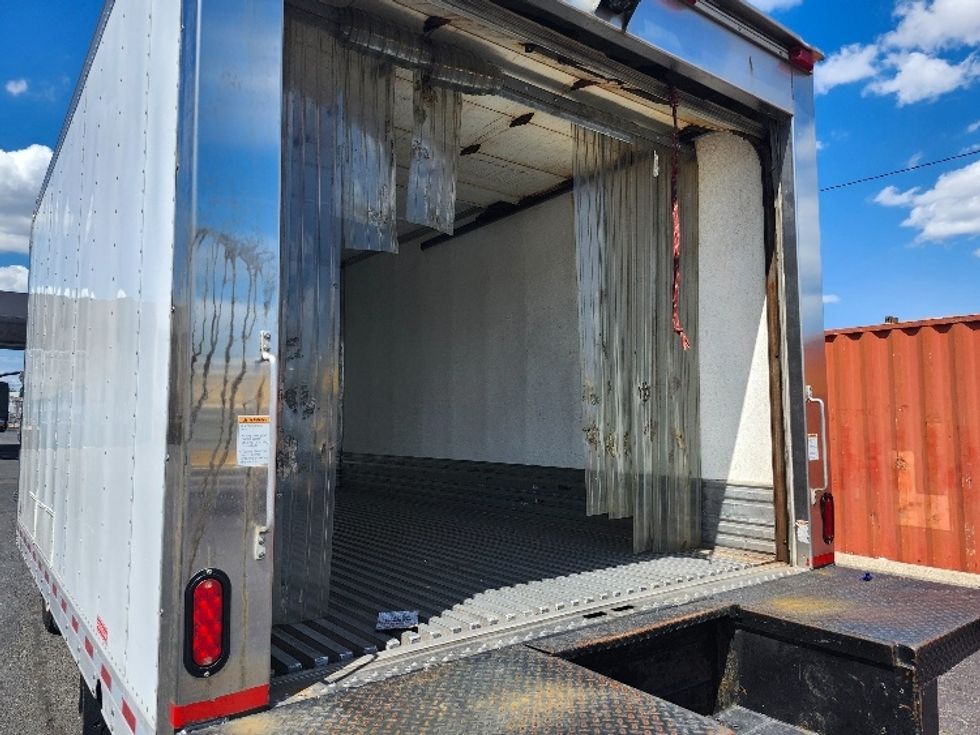 Refrigerated Truck-Light and Medium Duty Trucks-Isuzu-2018-NPRXD-Baltimore-MD-257,224\n\t\tmiles-$ 21,500 - Image 12