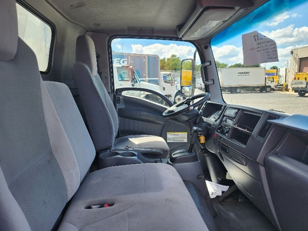 Refrigerated Truck-Light and Medium Duty Trucks-Isuzu-2018-NPRXD-Baltimore-MD-257,224\n\t\tmiles-$ 21,500 - Image 22