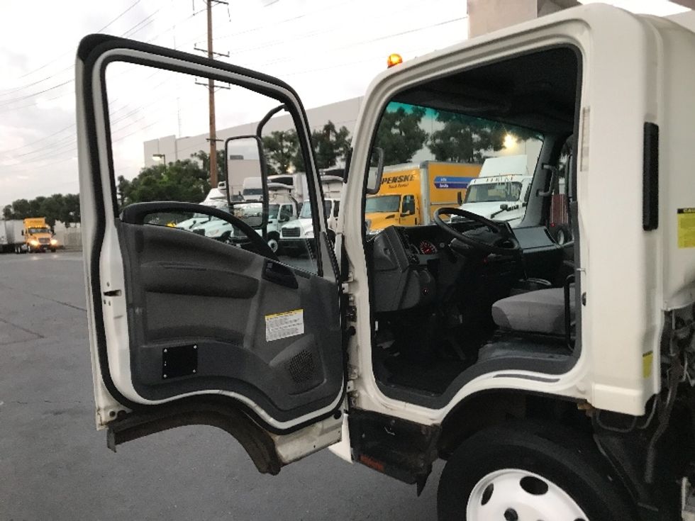 Refrigerated Truck-Light and Medium Duty Trucks-Isuzu-2018-NPRXD-La Mirada-CA-58,595\n\t\tmiles-$ 55,750 - Image 16