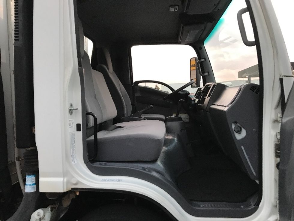 Refrigerated Truck-Light and Medium Duty Trucks-Isuzu-2018-NPRXD-La Mirada-CA-58,595\n\t\tmiles-$ 55,750 - Image 22