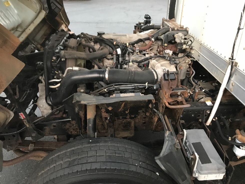 Refrigerated Truck-Light and Medium Duty Trucks-Isuzu-2018-NPRXD-La Mirada-CA-58,595\n\t\tmiles-$ 55,750 - Image 24