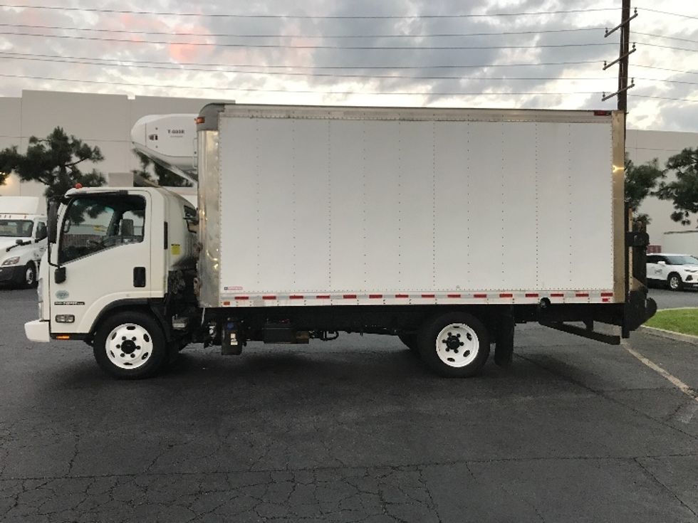 Refrigerated Truck-Light and Medium Duty Trucks-Isuzu-2018-NPRXD-La Mirada-CA-58,595\n\t\tmiles-$ 55,750 - Image 4