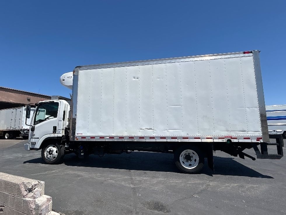 Refrigerated Truck-Light and Medium Duty Trucks-Isuzu-2018-NPRXD-Las Vegas-NV-90,762\n\t\tmiles-$ 51,750 - Image 4