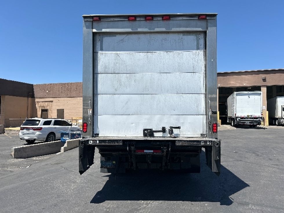 Refrigerated Truck-Light and Medium Duty Trucks-Isuzu-2018-NPRXD-Las Vegas-NV-90,762\n\t\tmiles-$ 51,750 - Image 7