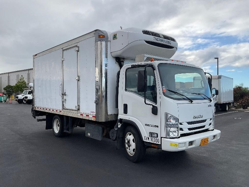 Refrigerated Truck-Light and Medium Duty Trucks-Isuzu-2018-NPRXD-Torrance-CA-29,105\n\t\tmiles-$ 57,500 - Image 1