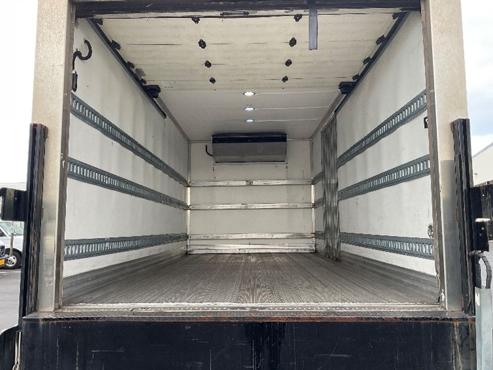 Refrigerated Truck-Light and Medium Duty Trucks-Isuzu-2018-NPRXD-Torrance-CA-29,105\n\t\tmiles-$ 57,500 - Image 10