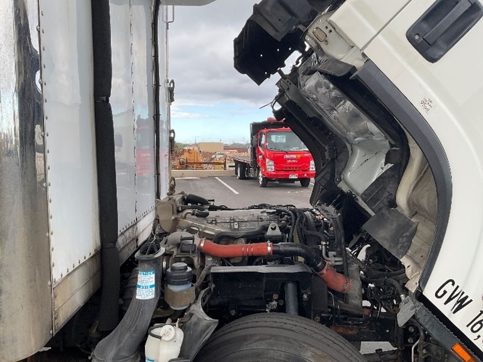 Refrigerated Truck-Light and Medium Duty Trucks-Isuzu-2018-NPRXD-Torrance-CA-29,105\n\t\tmiles-$ 57,500 - Image 23