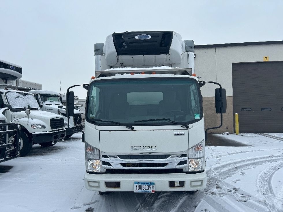 Refrigerated Truck-Light and Medium Duty Trucks-Isuzu-2018-NQR-Brooklyn Park-MN-46,759\n\t\tmiles-$ 55,000 - Image 2