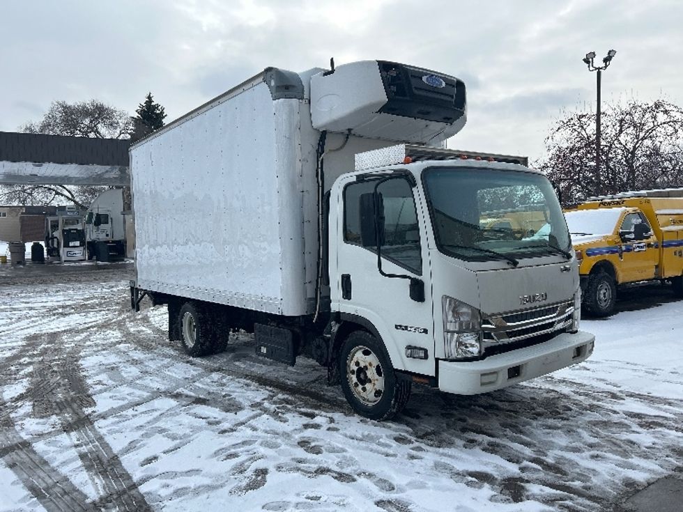 Refrigerated Truck-Light and Medium Duty Trucks-Isuzu-2018-NQR-Brooklyn Park-MN-78,202\n\t\tmiles-$ 52,250 - Image 1