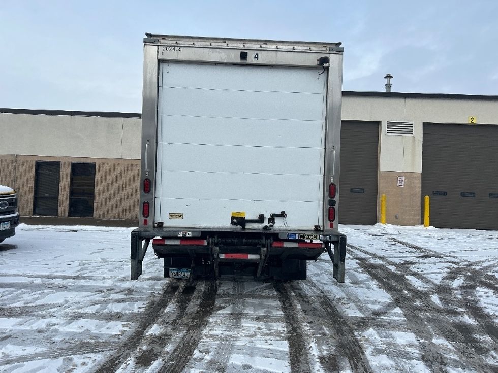 Refrigerated Truck-Light and Medium Duty Trucks-Isuzu-2018-NQR-Brooklyn Park-MN-78,202\n\t\tmiles-$ 52,250 - Image 7