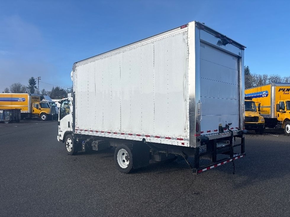 Refrigerated Truck-Light and Medium Duty Trucks-Isuzu-2018-NQR-Everett-WA-183,112\n\t\tmiles-$ 41,750 - Image 6