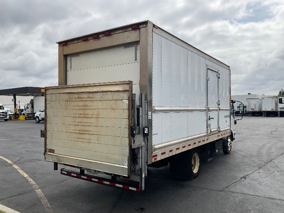 Refrigerated Truck-Light and Medium Duty Trucks-Isuzu-2018-NQR-La Mirada-CA-80,180\n\t\tmiles-$ 53,000 - Image 13