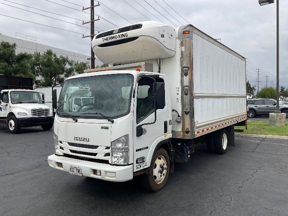 Refrigerated Truck-Light and Medium Duty Trucks-Isuzu-2018-NQR-La Mirada-CA-80,180\n\t\tmiles-$ 53,000 - Image 3