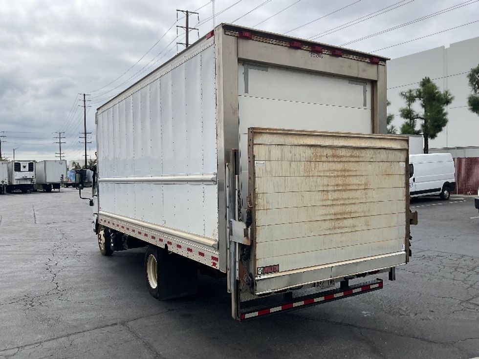 Refrigerated Truck-Light and Medium Duty Trucks-Isuzu-2018-NQR-La Mirada-CA-80,180\n\t\tmiles-$ 53,000 - Image 6