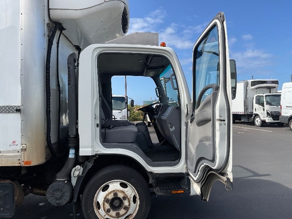 Refrigerated Truck-Light and Medium Duty Trucks-Isuzu-2018-NQR-La Mirada-CA-84,569\n\t\tmiles-$ 46,000 - Image 20