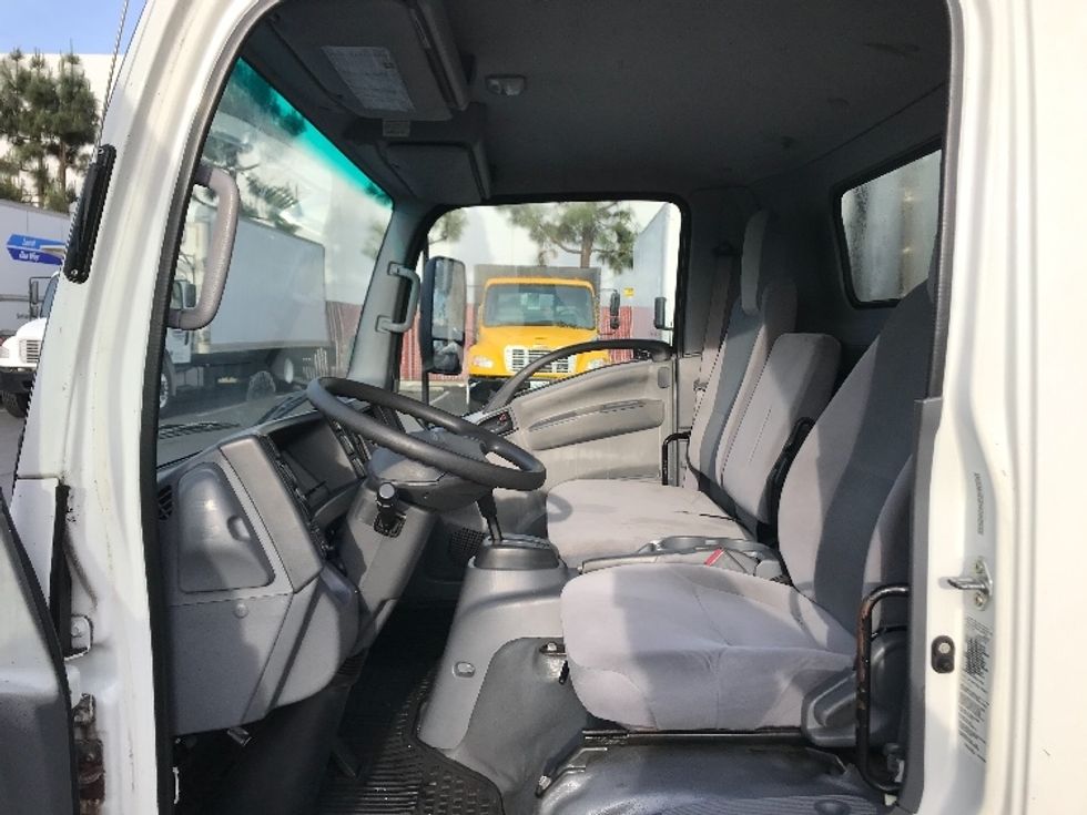 Refrigerated Truck-Light and Medium Duty Trucks-Isuzu-2018-NQR-La Mirada-CA-90,413\n\t\tmiles-$ 55,500 - Image 17
