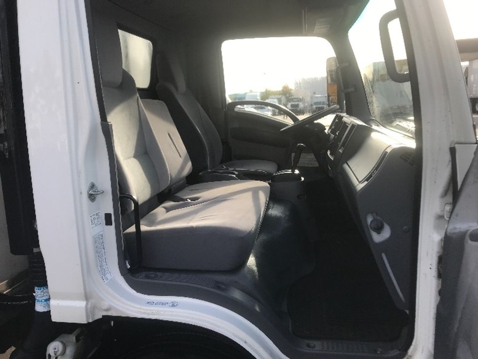 Refrigerated Truck-Light and Medium Duty Trucks-Isuzu-2018-NQR-La Mirada-CA-90,413\n\t\tmiles-$ 55,500 - Image 22