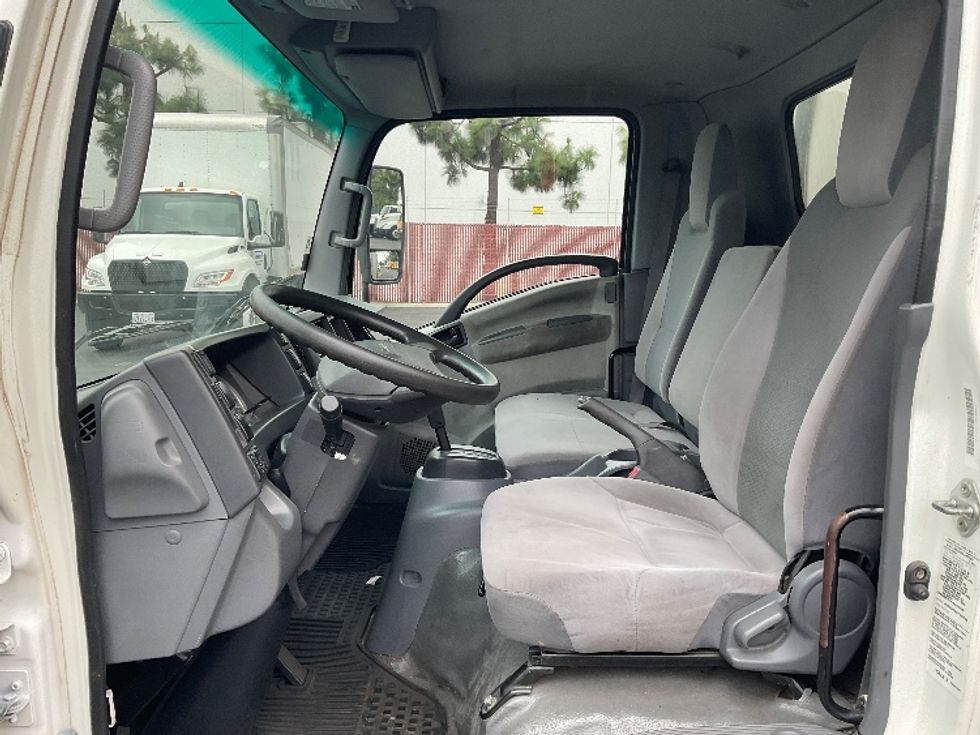 Refrigerated Truck-Light and Medium Duty Trucks-Isuzu-2018-NQR-La Mirada-CA-91,230\n\t\tmiles-$ 52,500 - Image 17