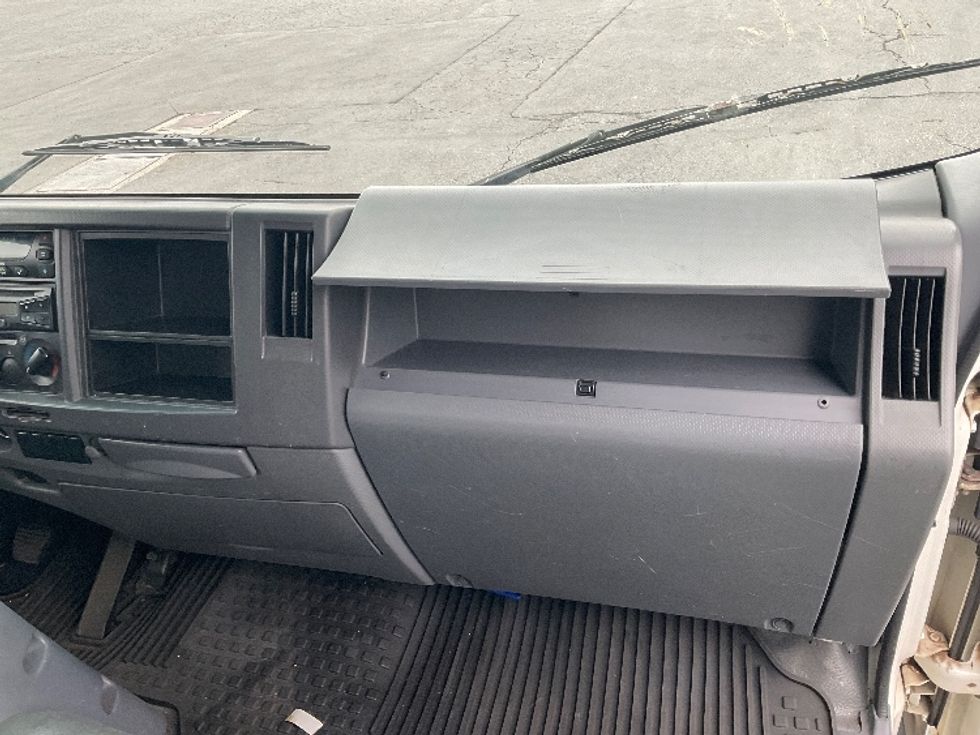 Refrigerated Truck-Light and Medium Duty Trucks-Isuzu-2018-NQR-La Mirada-CA-91,230\n\t\tmiles-$ 52,500 - Image 21