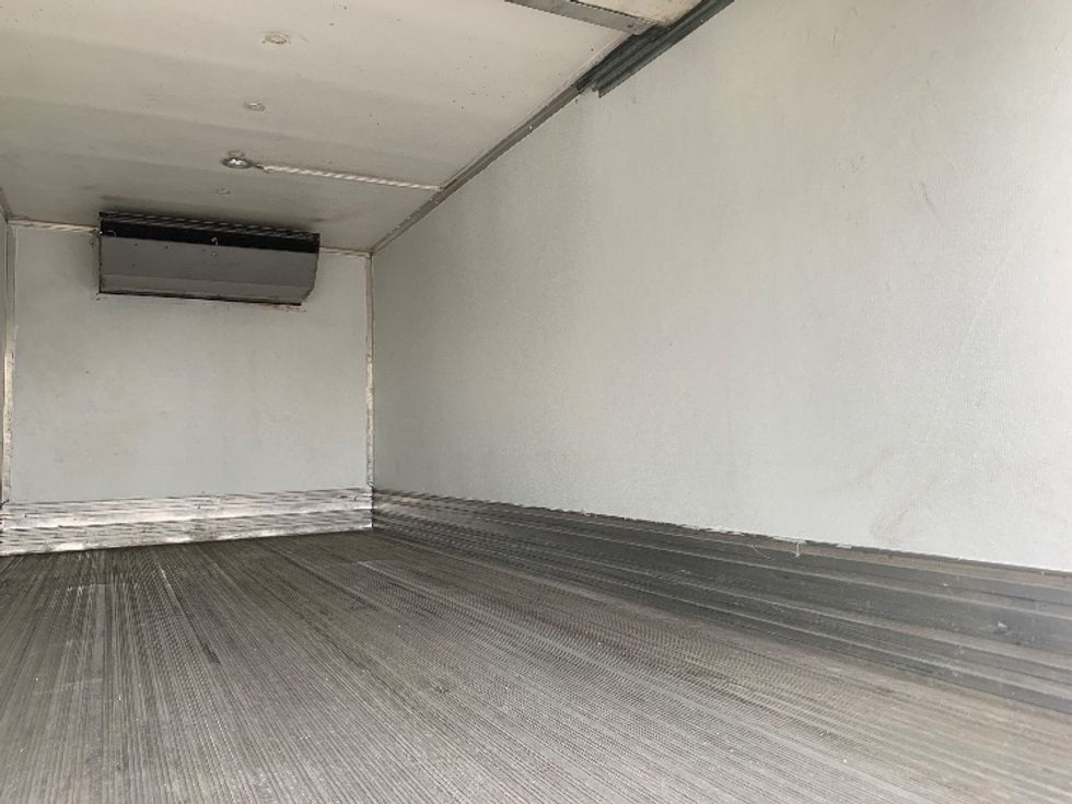 Refrigerated Truck-Light and Medium Duty Trucks-Isuzu-2018-NQR-Nashville (Mount Juliet)-TN-144,797\n\t\tmiles-$ 43,750 - Image 11